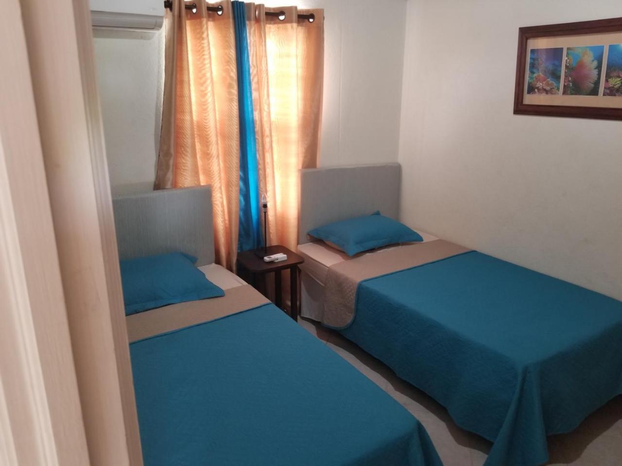 Breezy Apts Saint Philip Ngoại thất bức ảnh